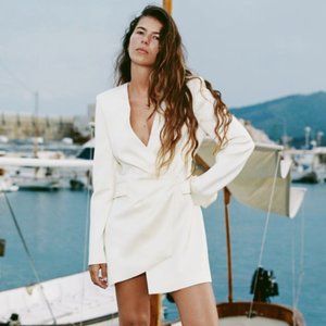 ZARA NEW WOMAN ASYMMETRIC DRAPED SATIN EFFECT BLAZER DRESS WHITE 2702/451 XS S